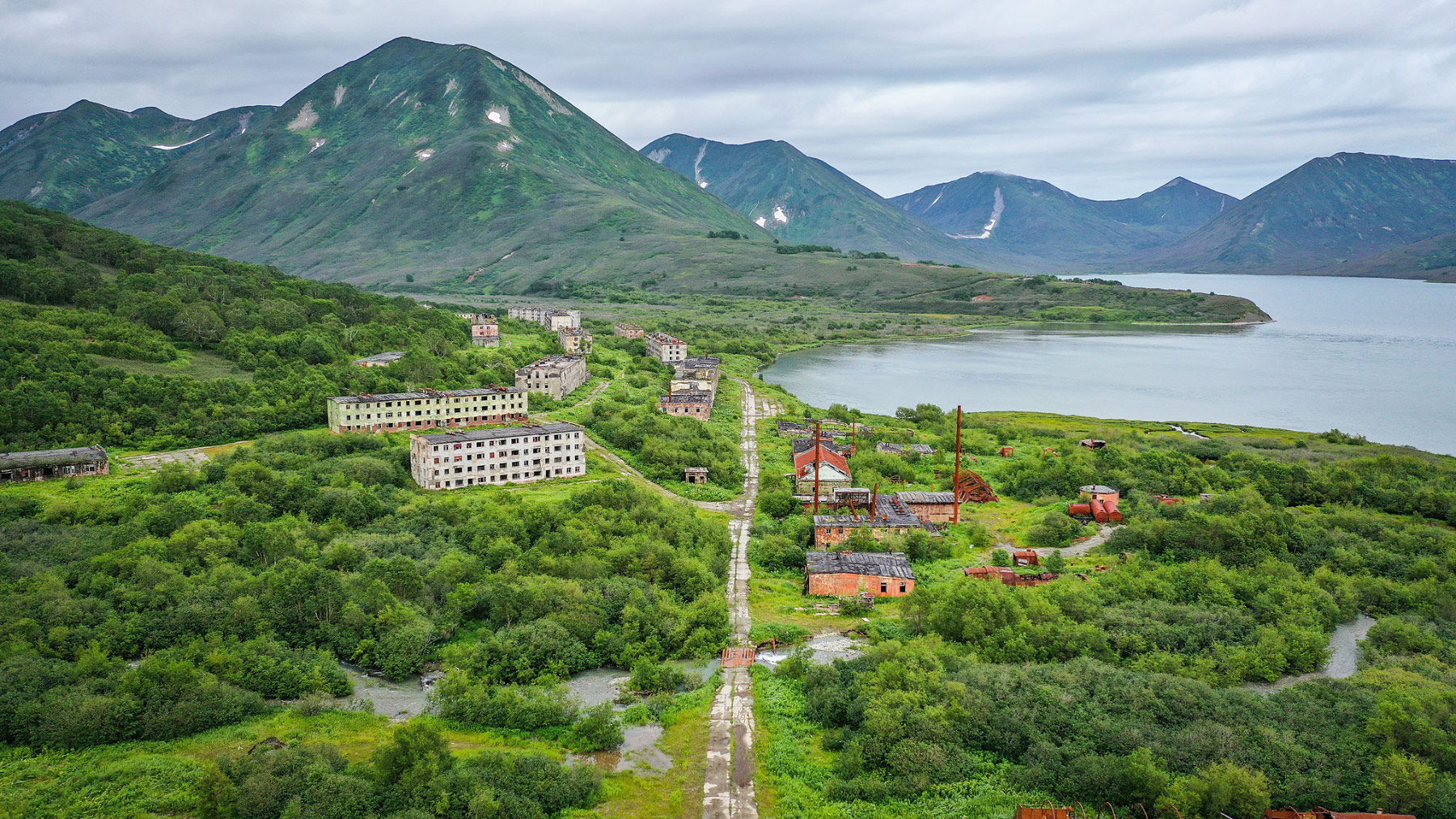 Bechevinka (Бечевенка, Бечевинская бухта, Камчатка)